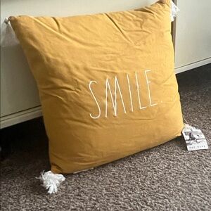 NWT Rae Dunn Yellow Pillow with 'Smile' Text